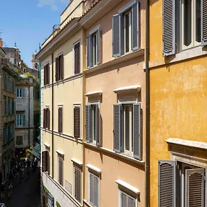 https://home-at-luxury-navona-2.it-romehotels.com